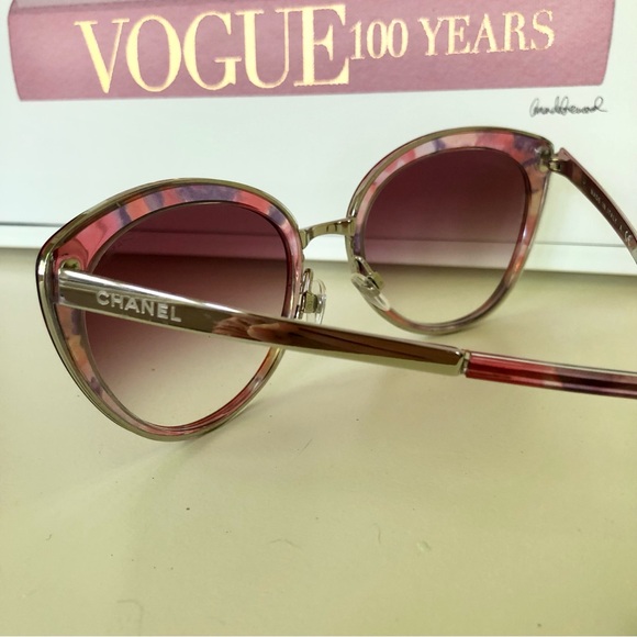 Chanel Pink/Purple Printed Cat Eye Sunglasses - Picture 4 of 15